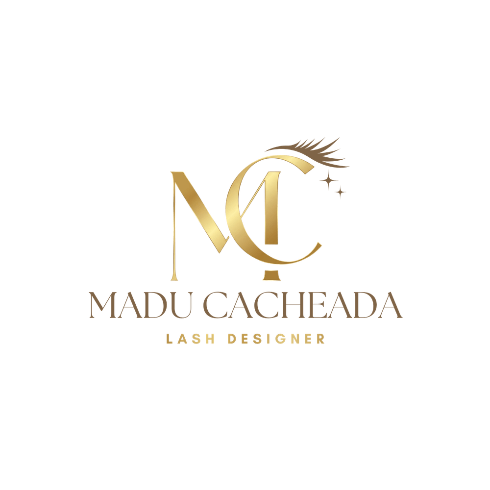 Madu Cacheada — Lash Designer